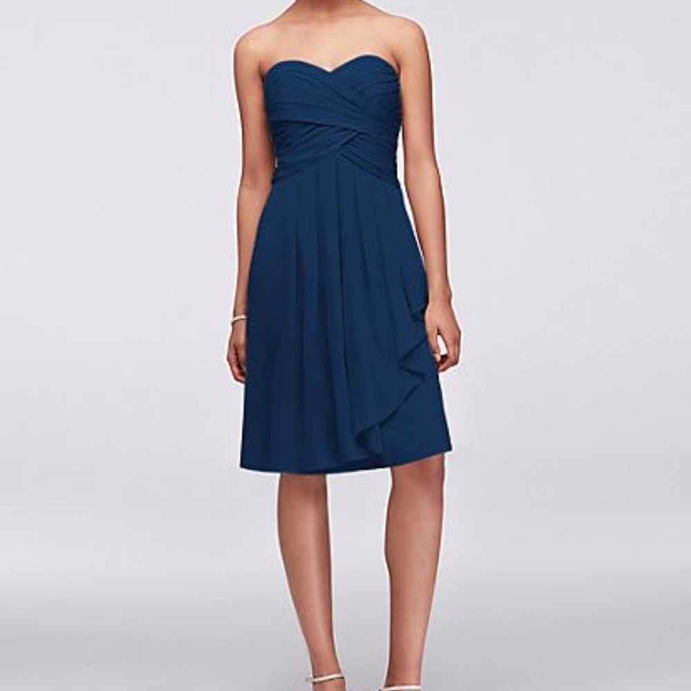 David’s Bridal short crinkle chiffon dress. Size 4